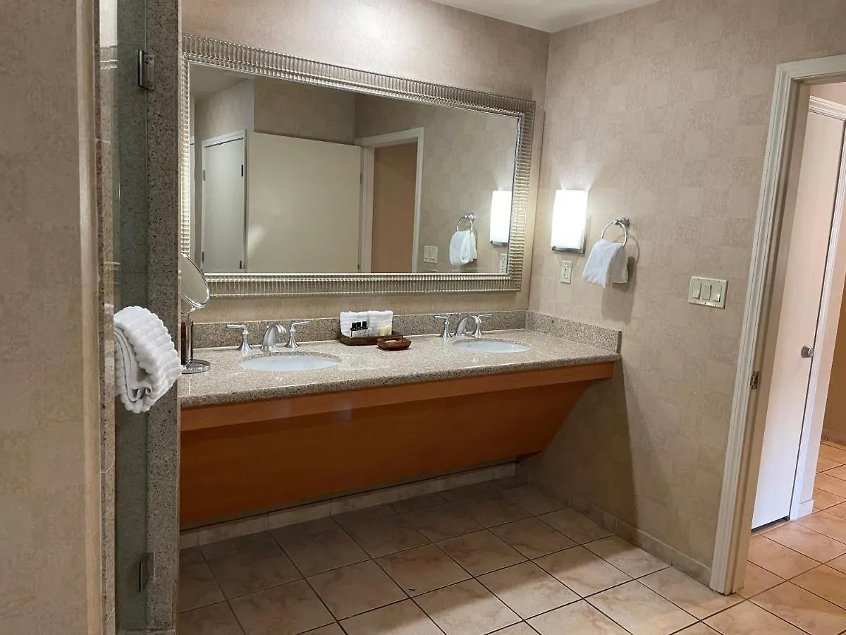 The Platinum Hotel & Spa Strip View Suite Las Vegas